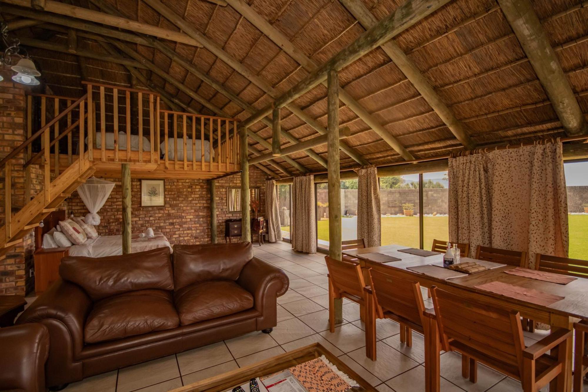 Tarantula Guest House Calvinia 외부 사진